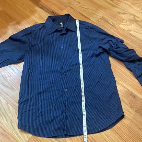 Calvin Klein blue striped dress shirt size medium button down - Picture 5 of 6